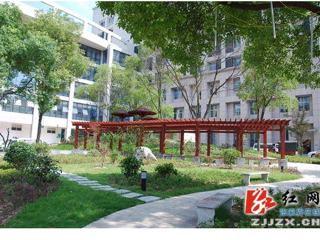 慈利县人民医院中心花园建成