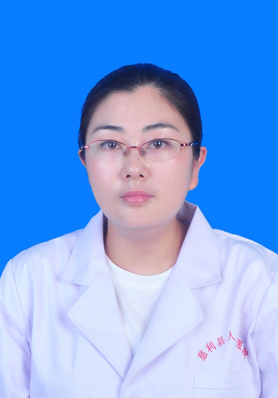 呼吸内科副主任医师 田丽