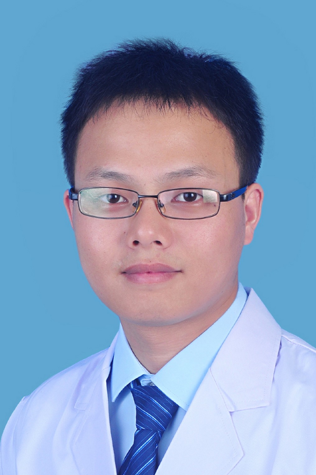 呼吸内科学副主任医师 陈自召